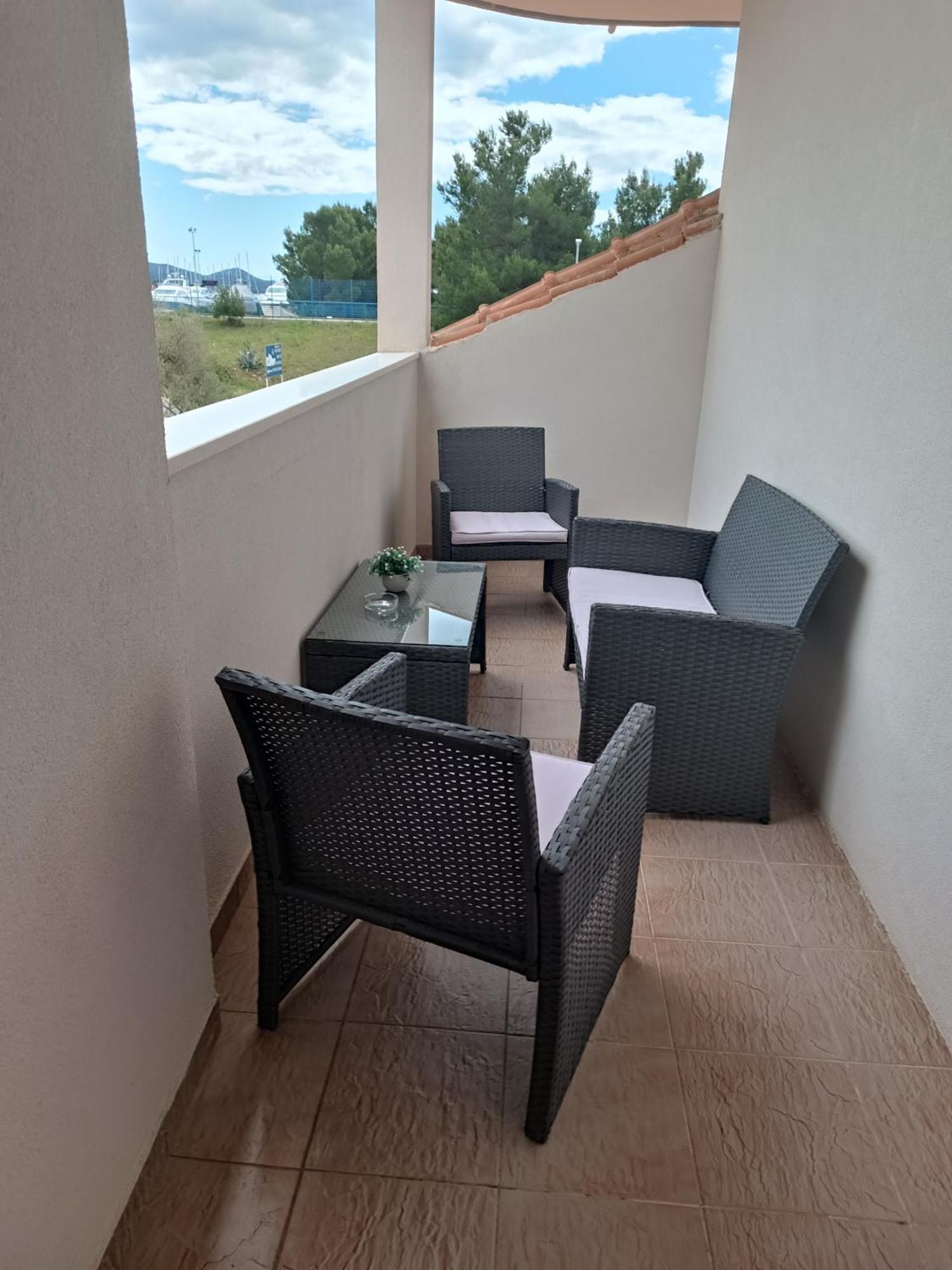 Sukošan Apartman Burcul מראה חיצוני תמונה